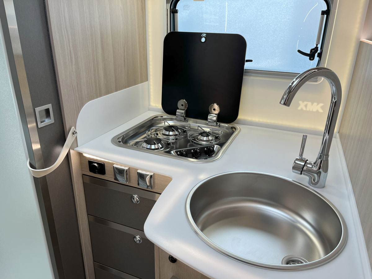 2-730p-cocina